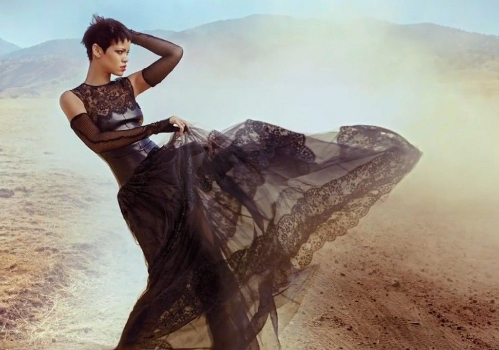 fashion icon Rihanna 
