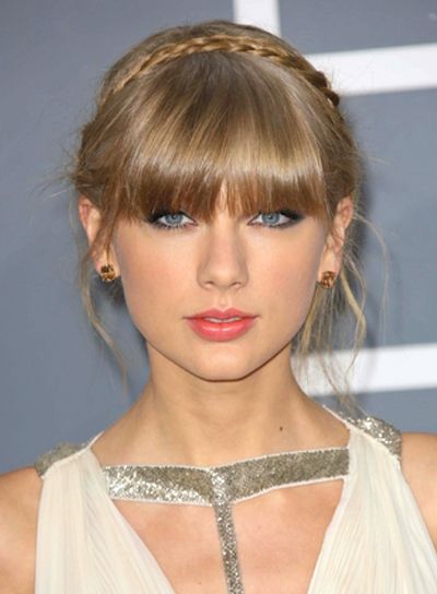 Taylor Swift prom updo hairstyle