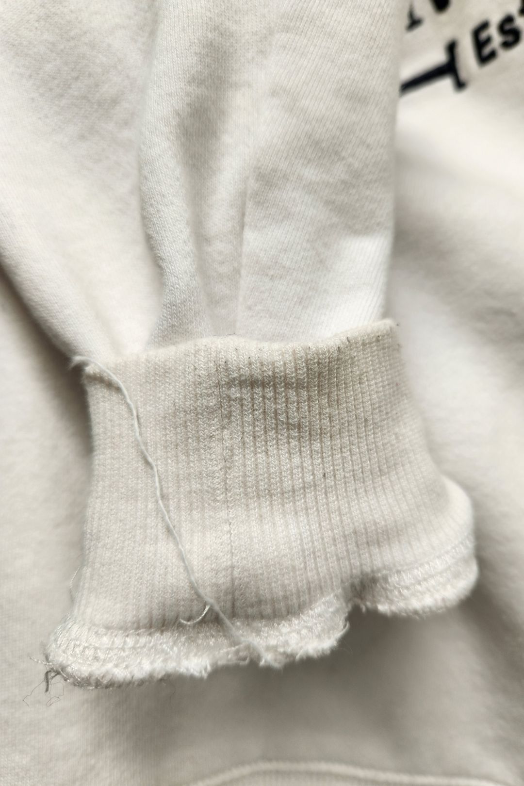 Country Road - White Heritage Hooded Sweat