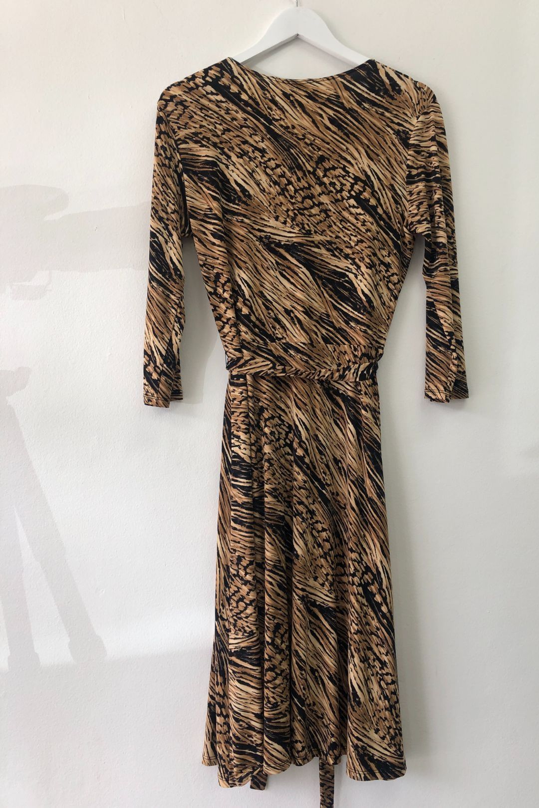 Anthea Crawford - Animal Print Cross Over Jersey Dress