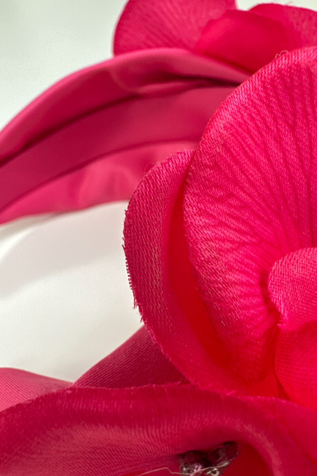 Morgan and Taylor Arya Headpiece in Hot Pink