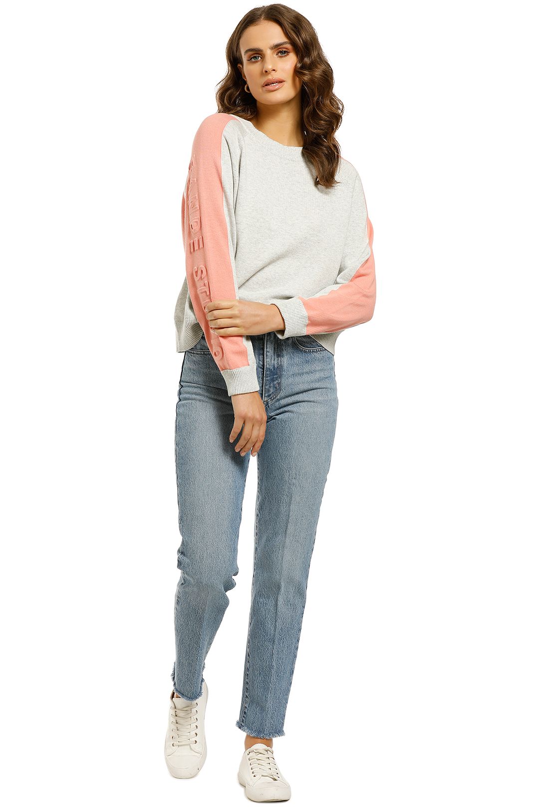 Bande-Studio-Ivy-Embossed-Crew-Light-Grey-Marle-Front