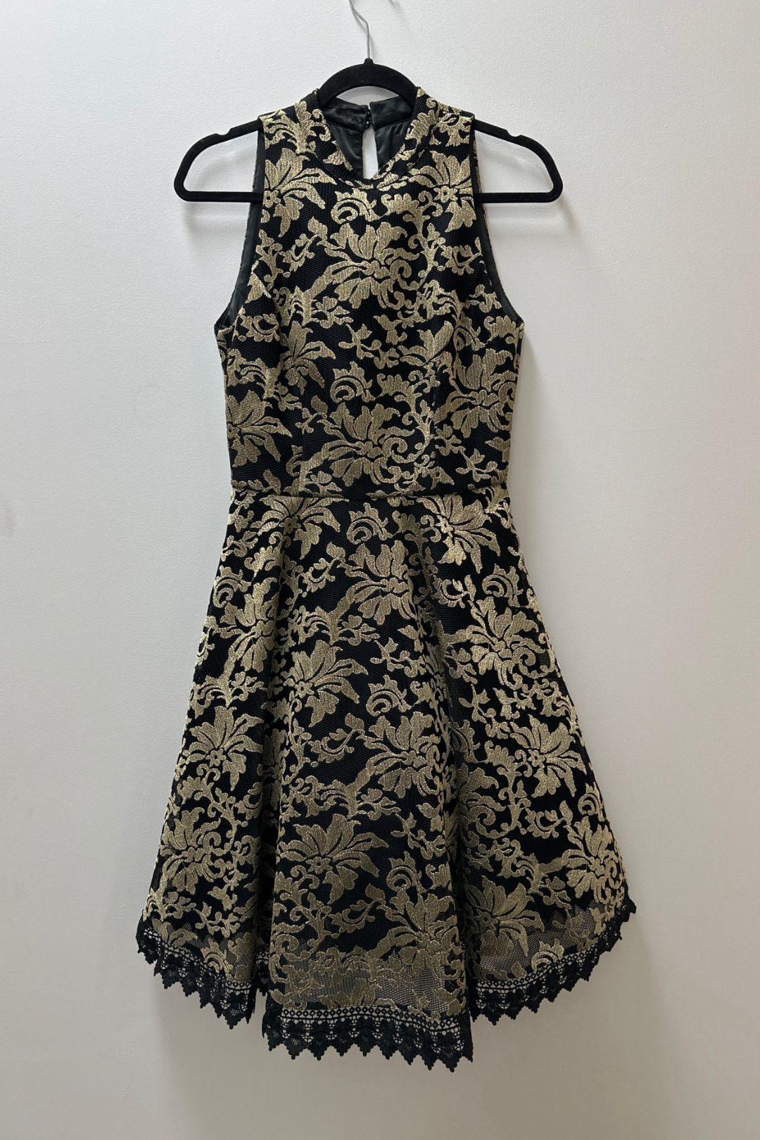 Review gold dress cheap