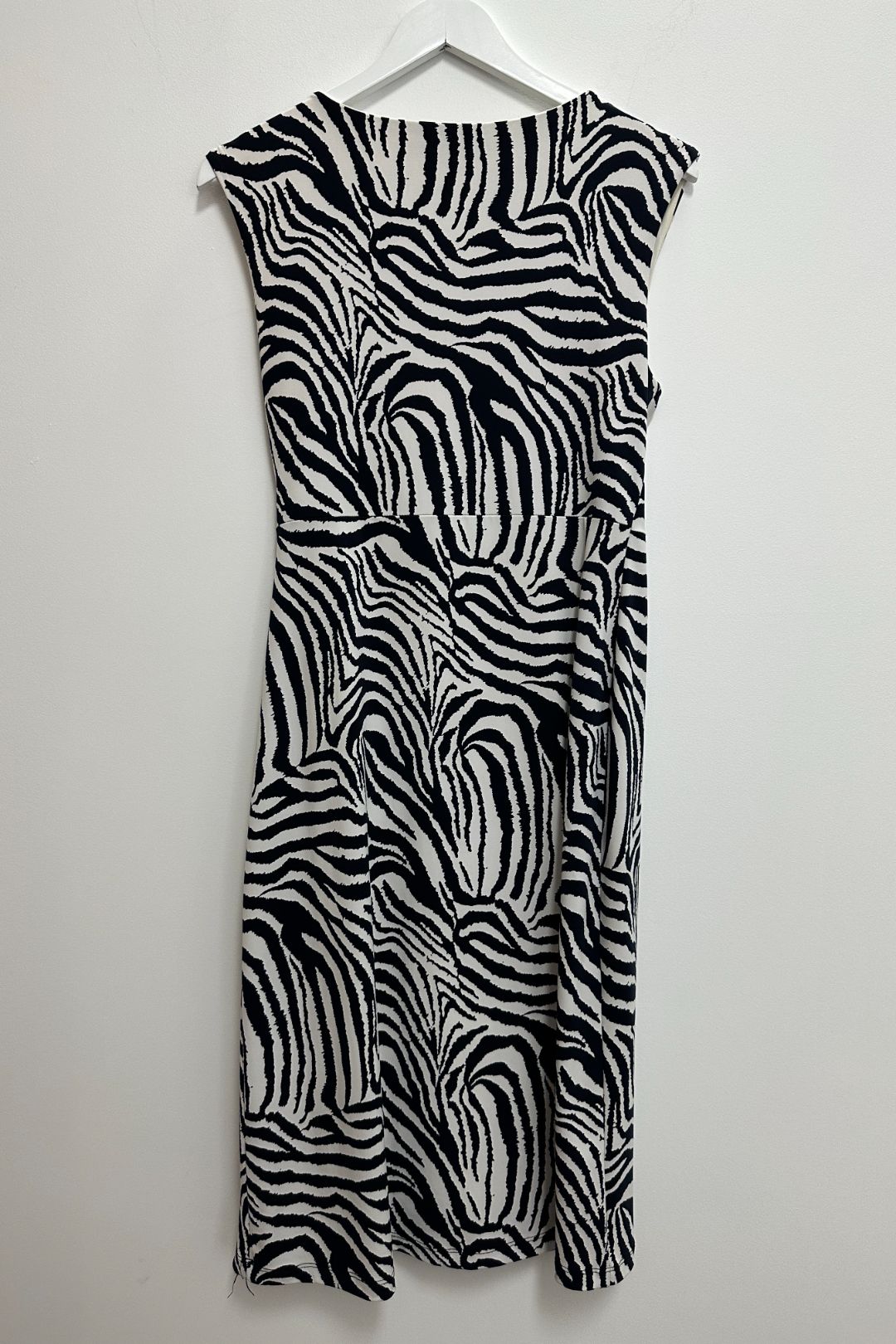 Perri Cutten Black And White Animal Print Dress