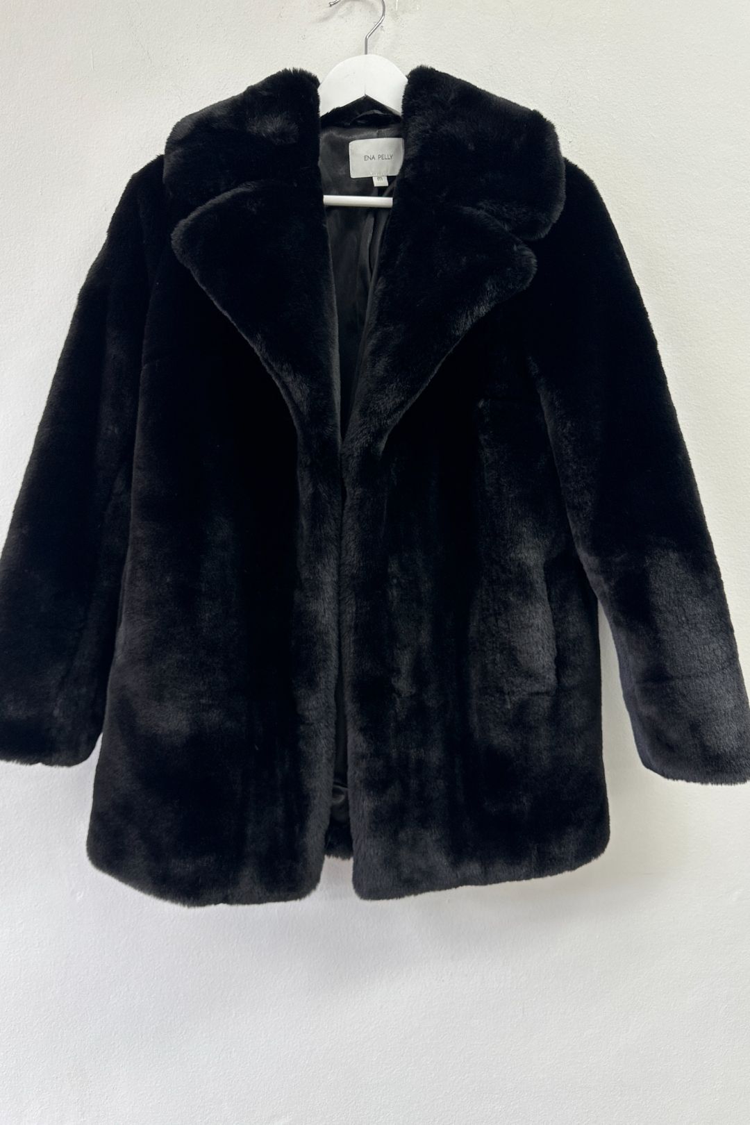 Black Minimalist Faux Fur Jacket 