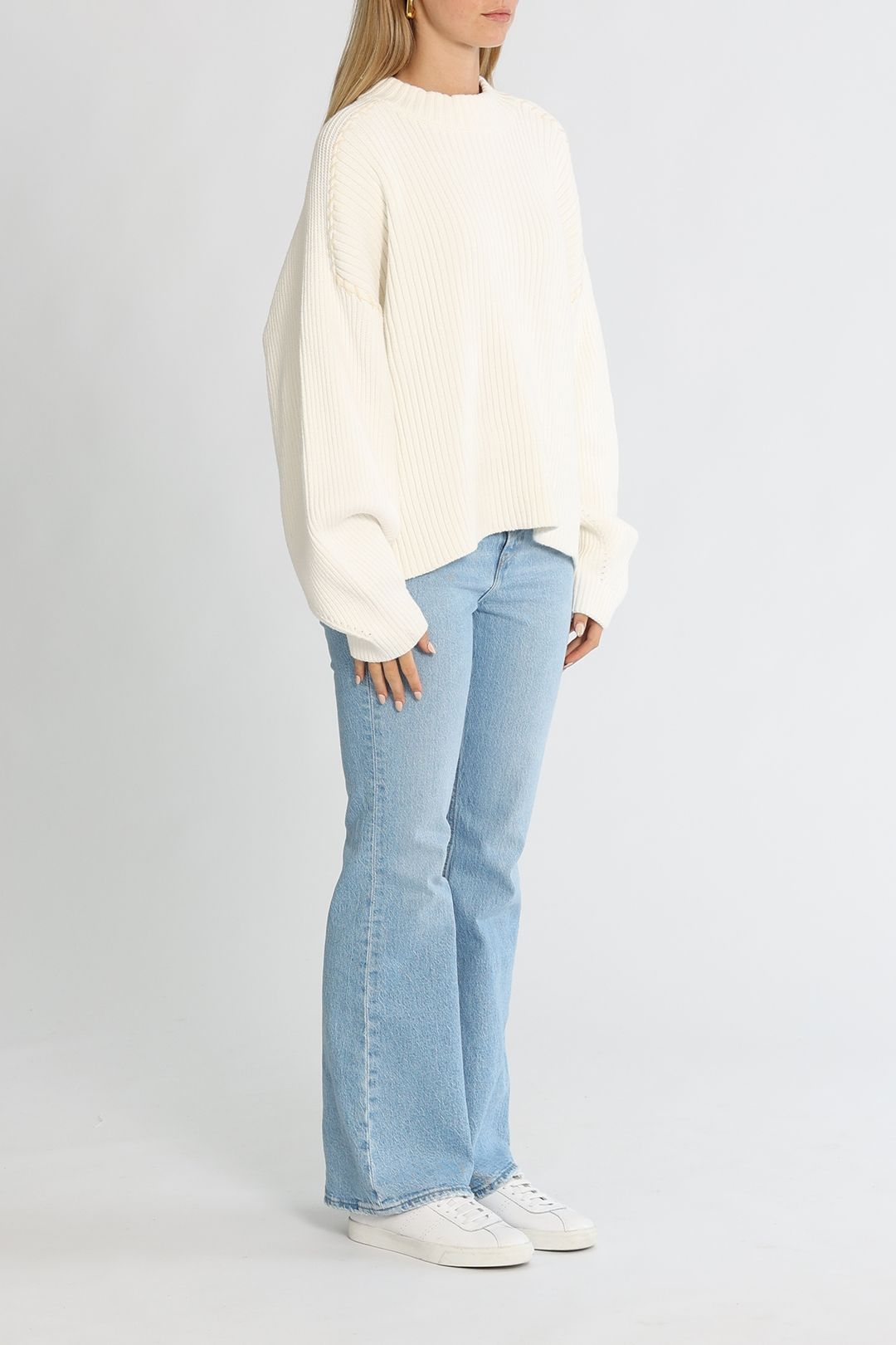C&M Camilla and Marc Ray Knit Crew Frost Long Sleeves