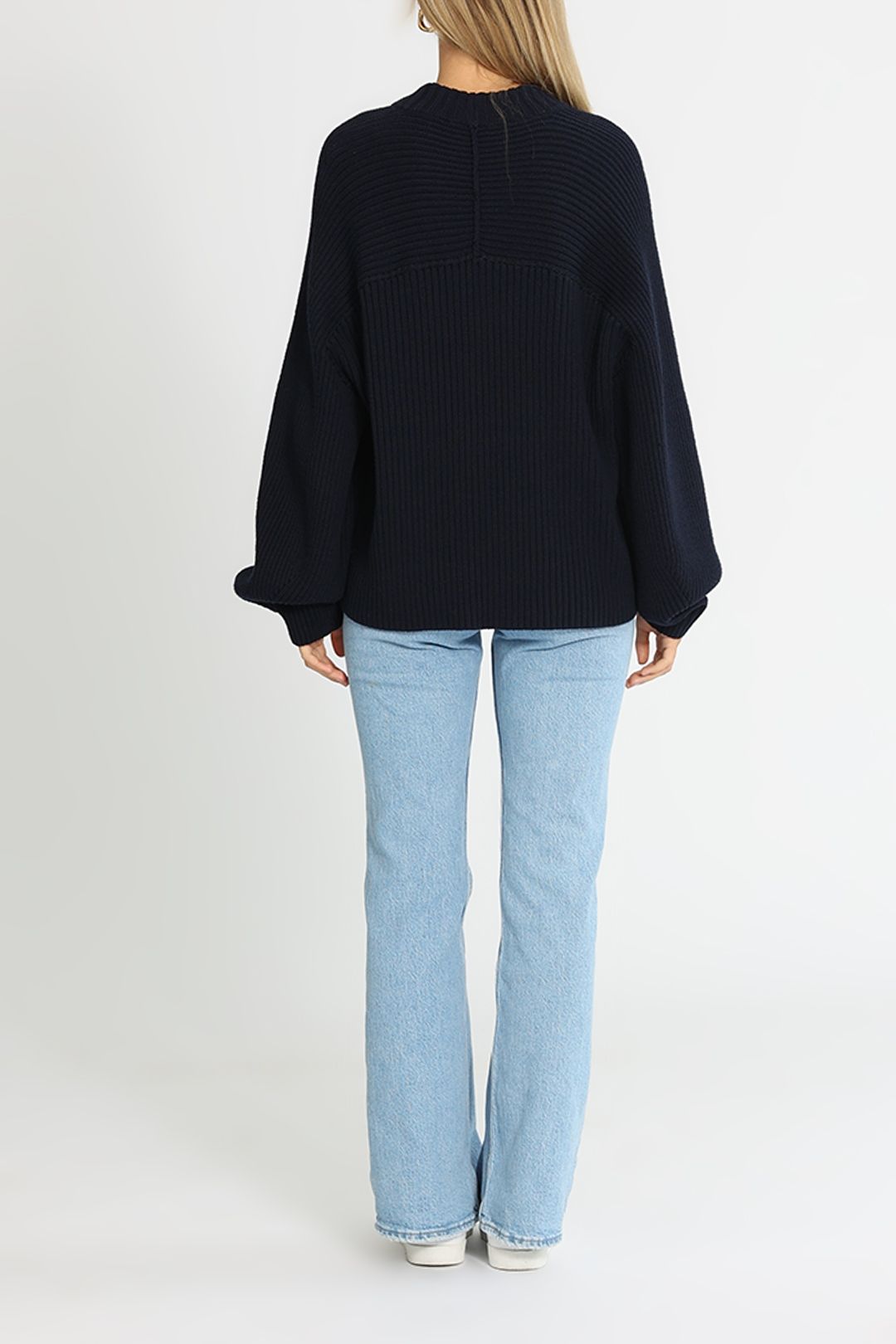 C&M Camilla And Marc Ray Knit Crew Navy Relaxed Fit