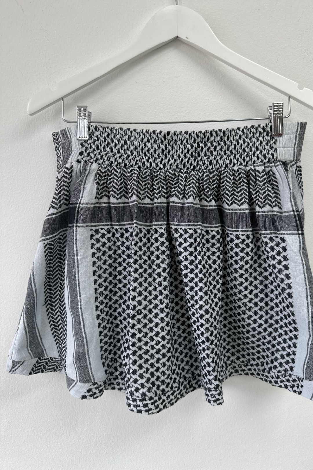 Cecilie Copenhagen - Shirt V and Skirt Set - Black and White 