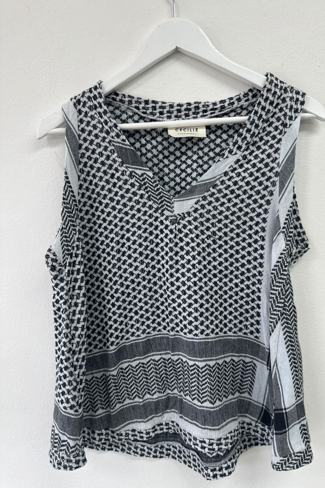 Cecilie Copenhagen - Shirt V and Skirt Set - Black and White 