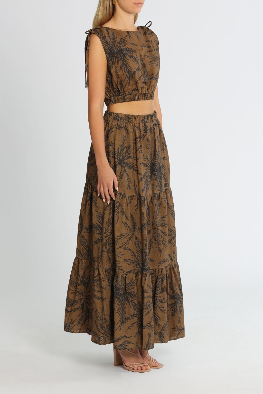 Charlie Holiday Willow Tiered Maxi Skirt Isle Of Palm Brown A Line