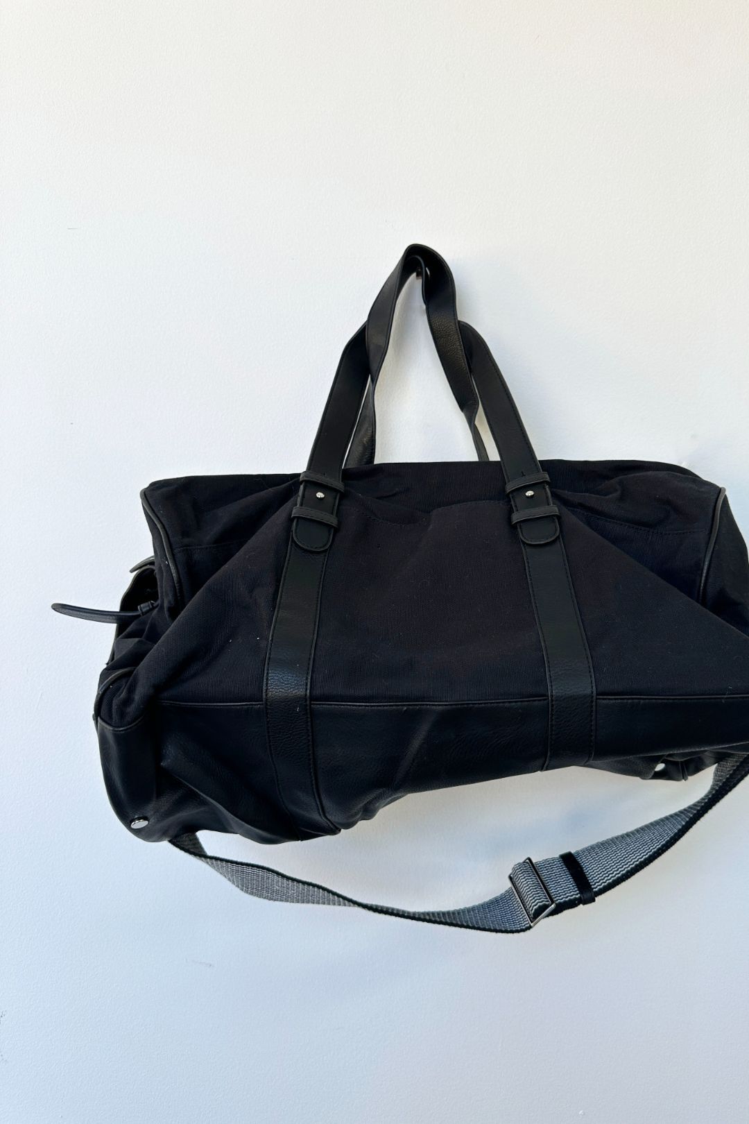 Country road leather duffle bag deals