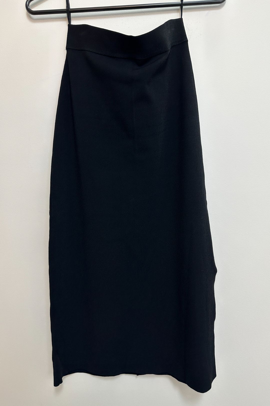 Crepe Pencil Skirt in Black 