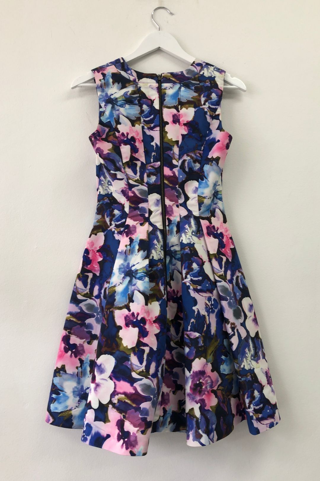 Buy Floral Sleeveless Mini Dress Cue GlamCorner