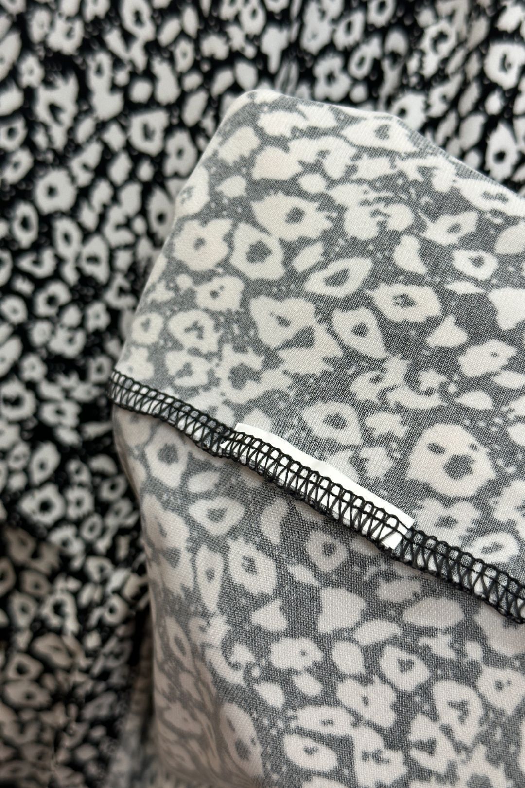 David Lawrence - Black And White Print Jersey Top