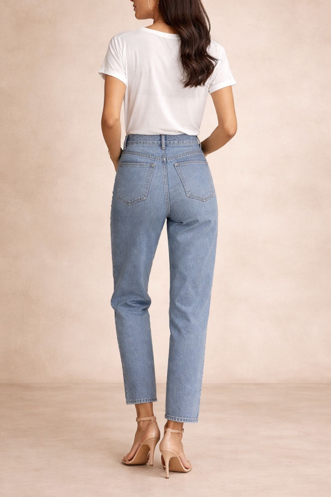 Dress Hire Casual AJE	Embellished Logo White Crew Neck Shirt