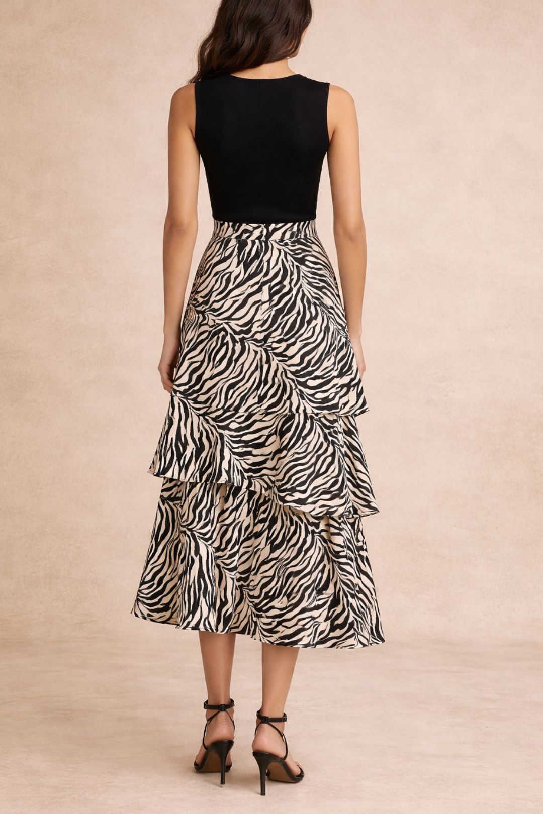 Dress hire party Veronika Maine  Sweetheart Patterned Top