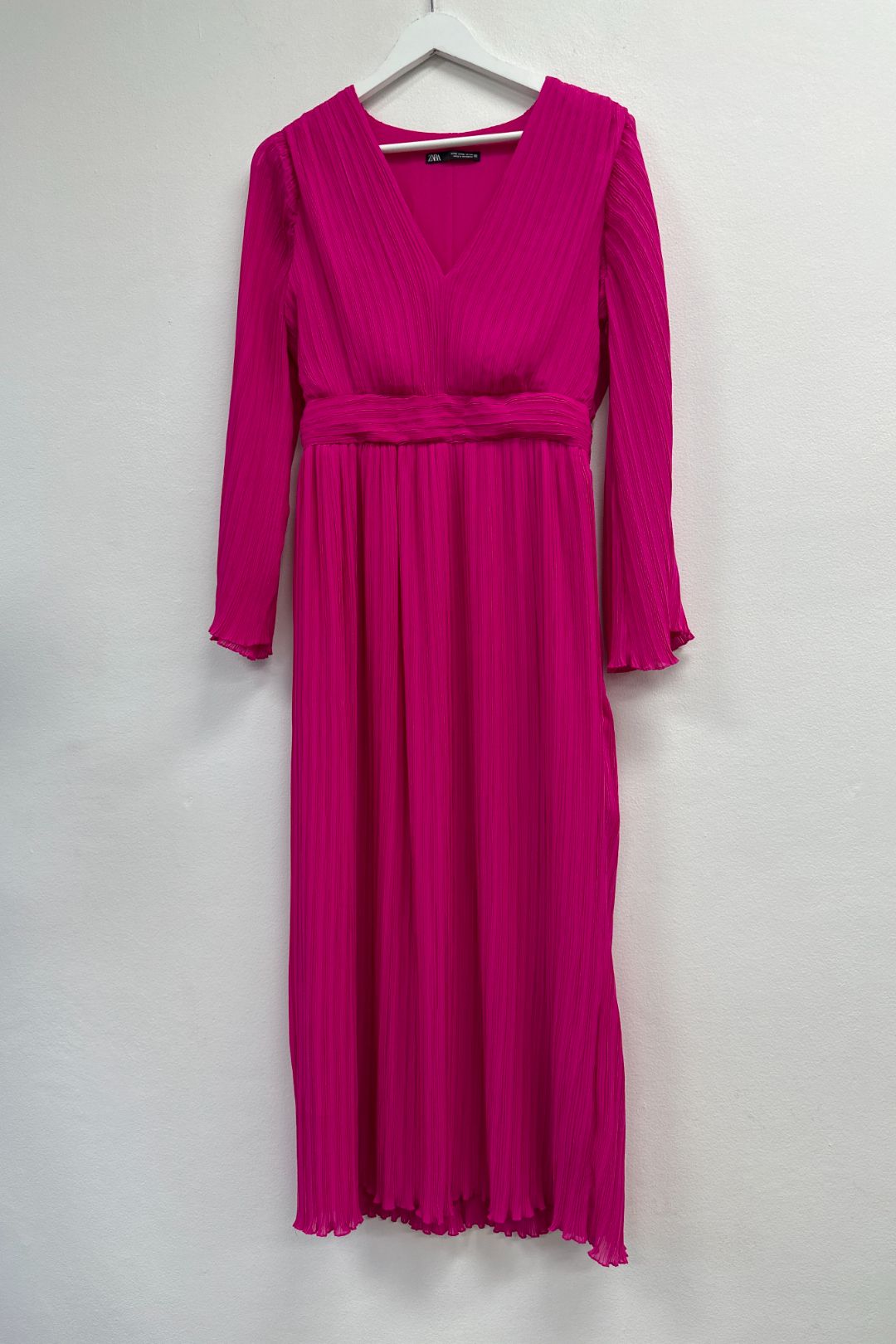 ZARA Fuschia Pink LS Pleated Midi Dress