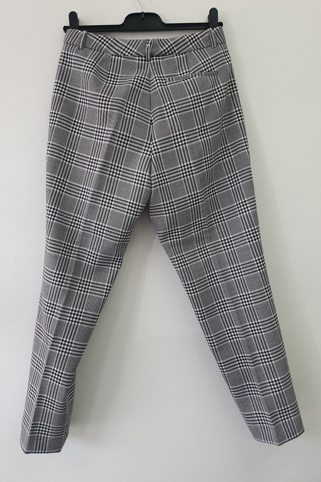 Buy Tiluna Plaid Flat Front Pants Hugo Boss GlamCorner