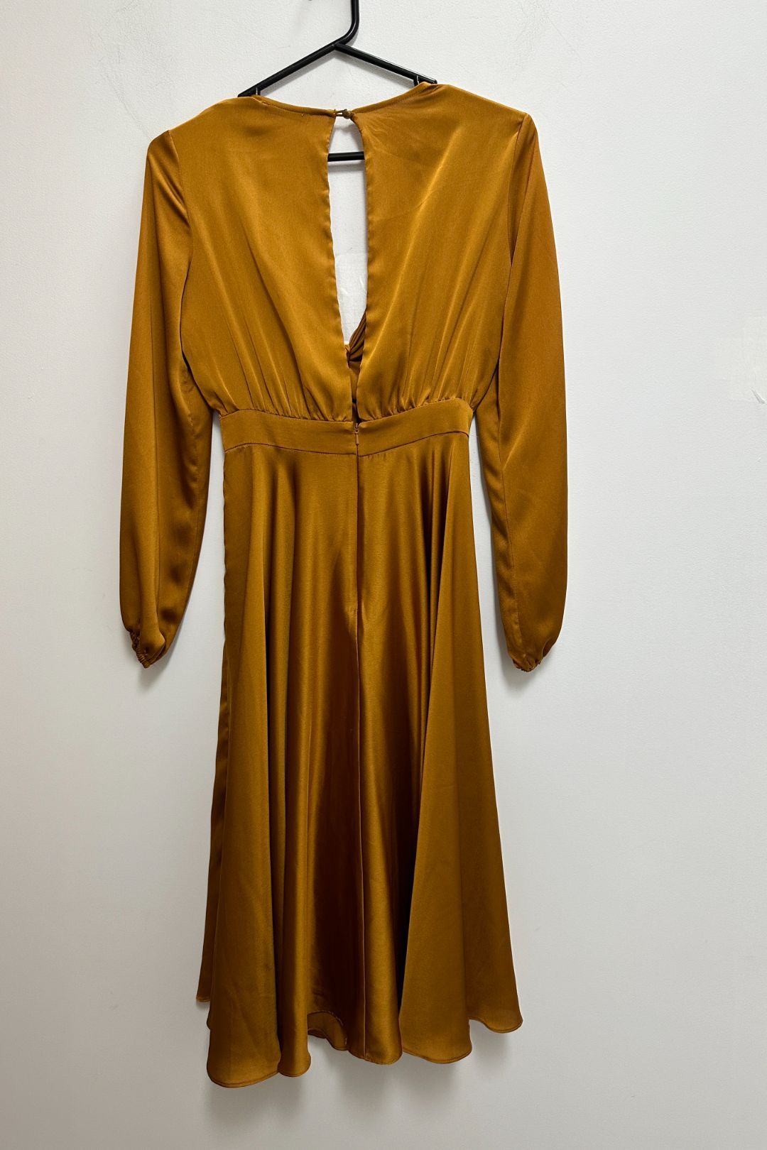 Sheike Self Tie Front Midi Dress in Toffee