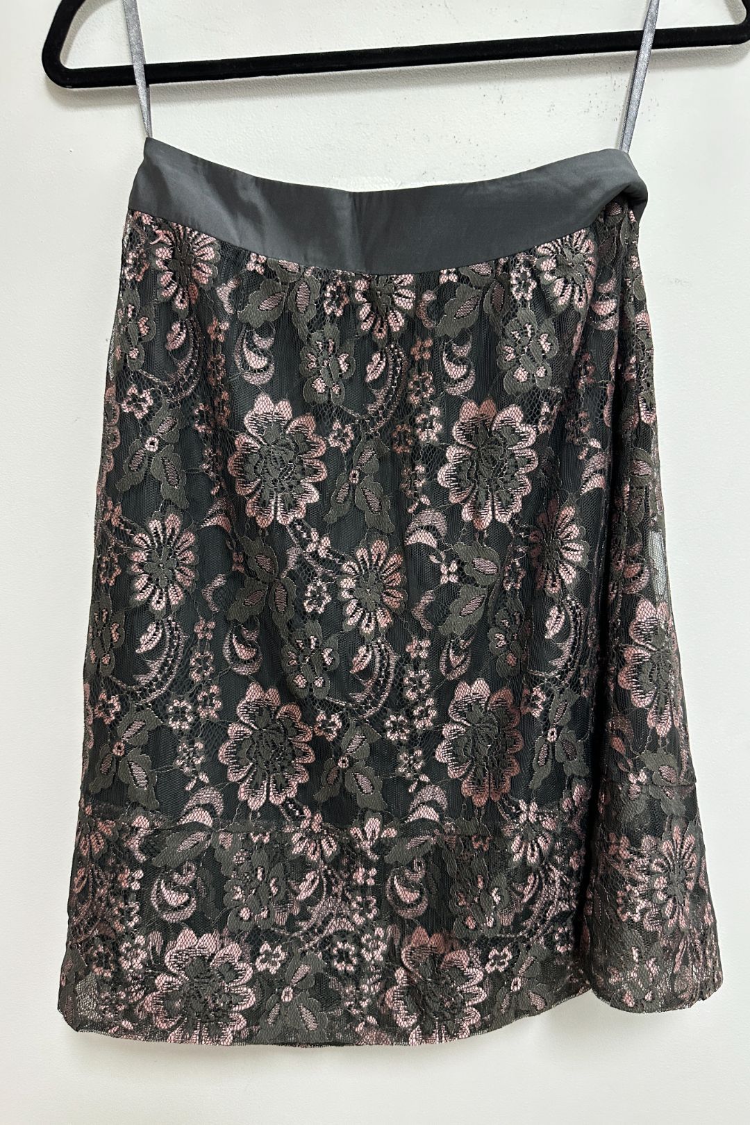 Alannah Hill Grey and Pink Lace Mini Skirt