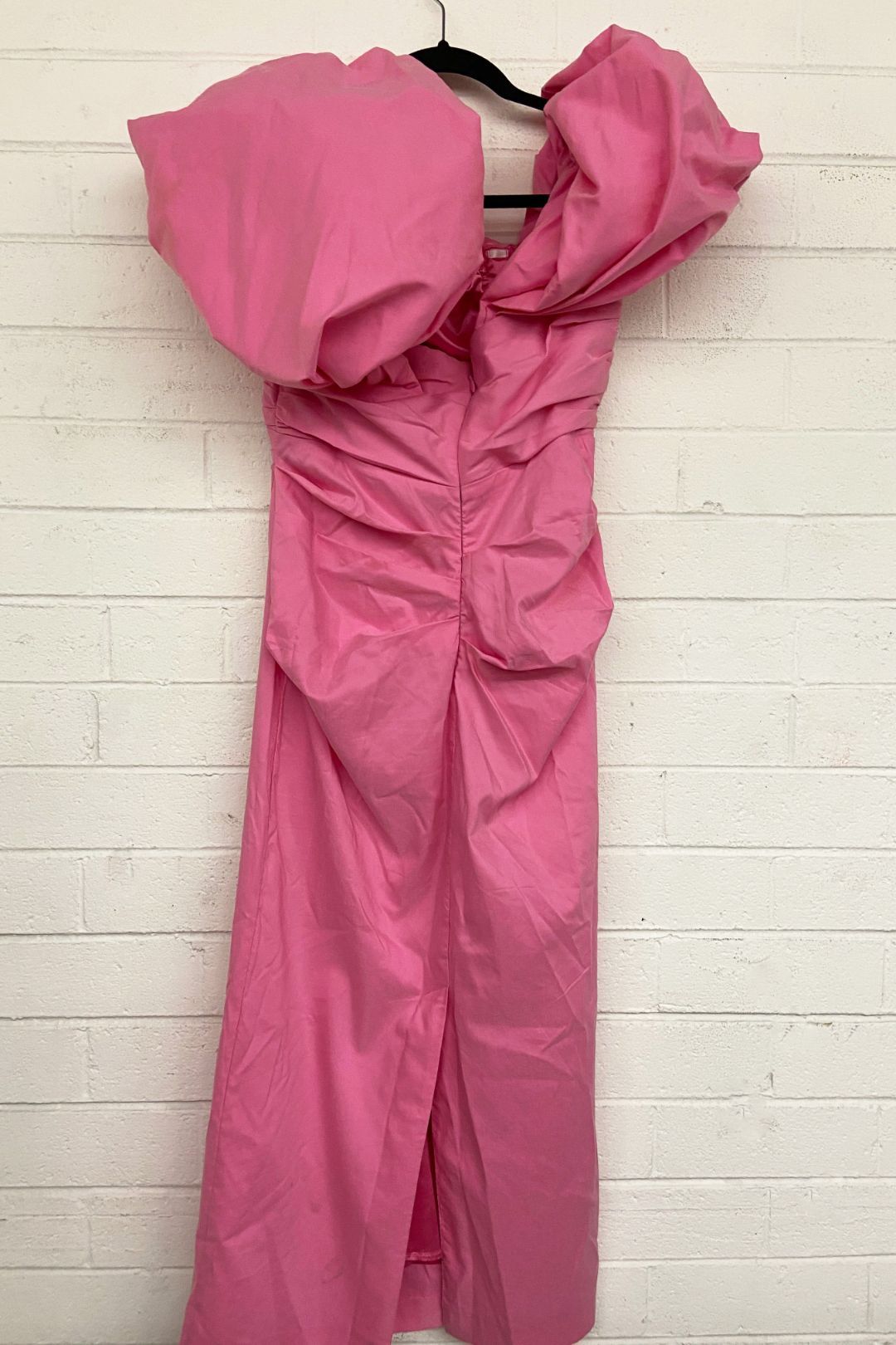Sheike Strapless Off-Shoulder Dress in Hot Pink