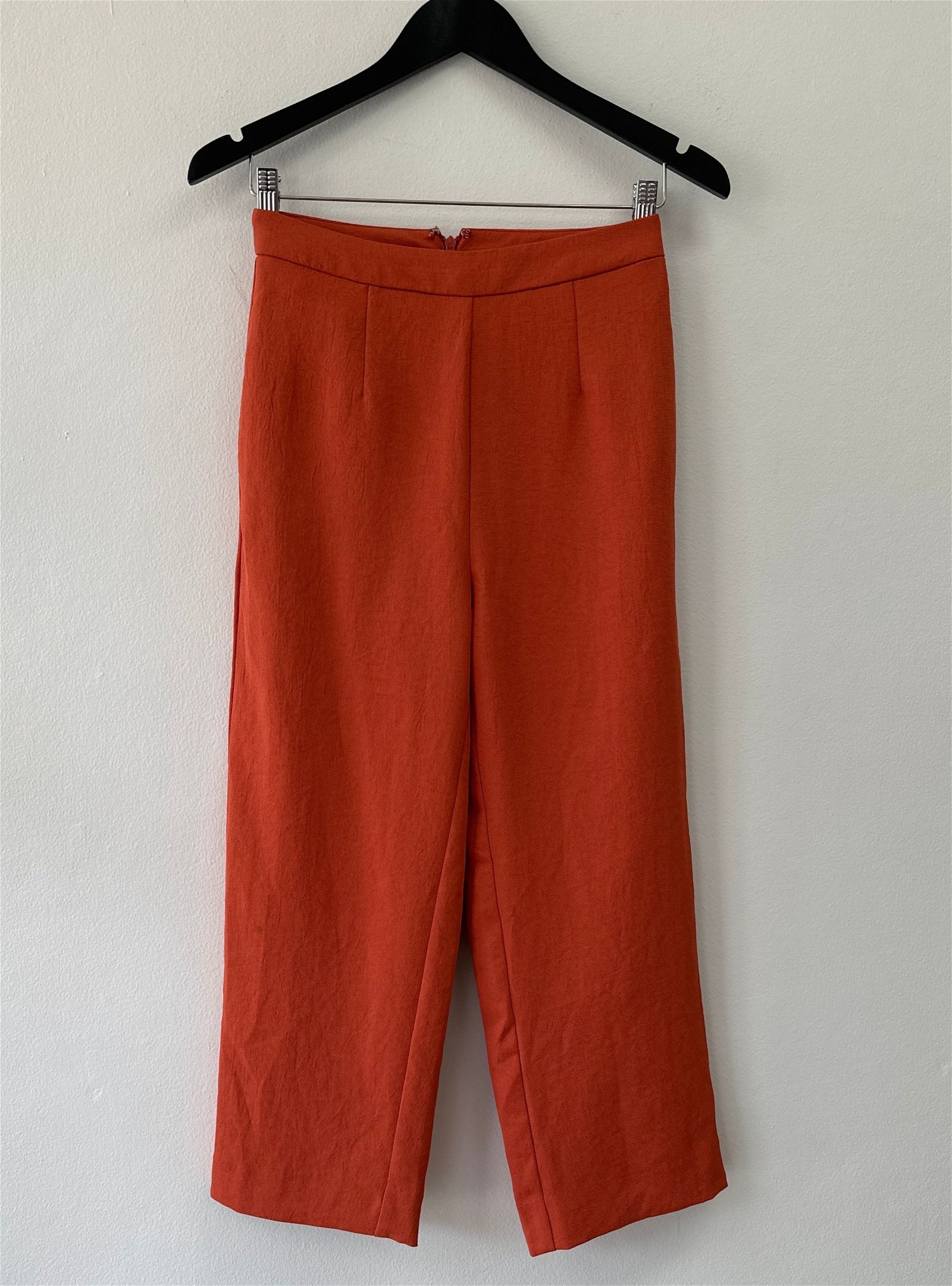 Kookai - Orange 3/4 Oyster Pants