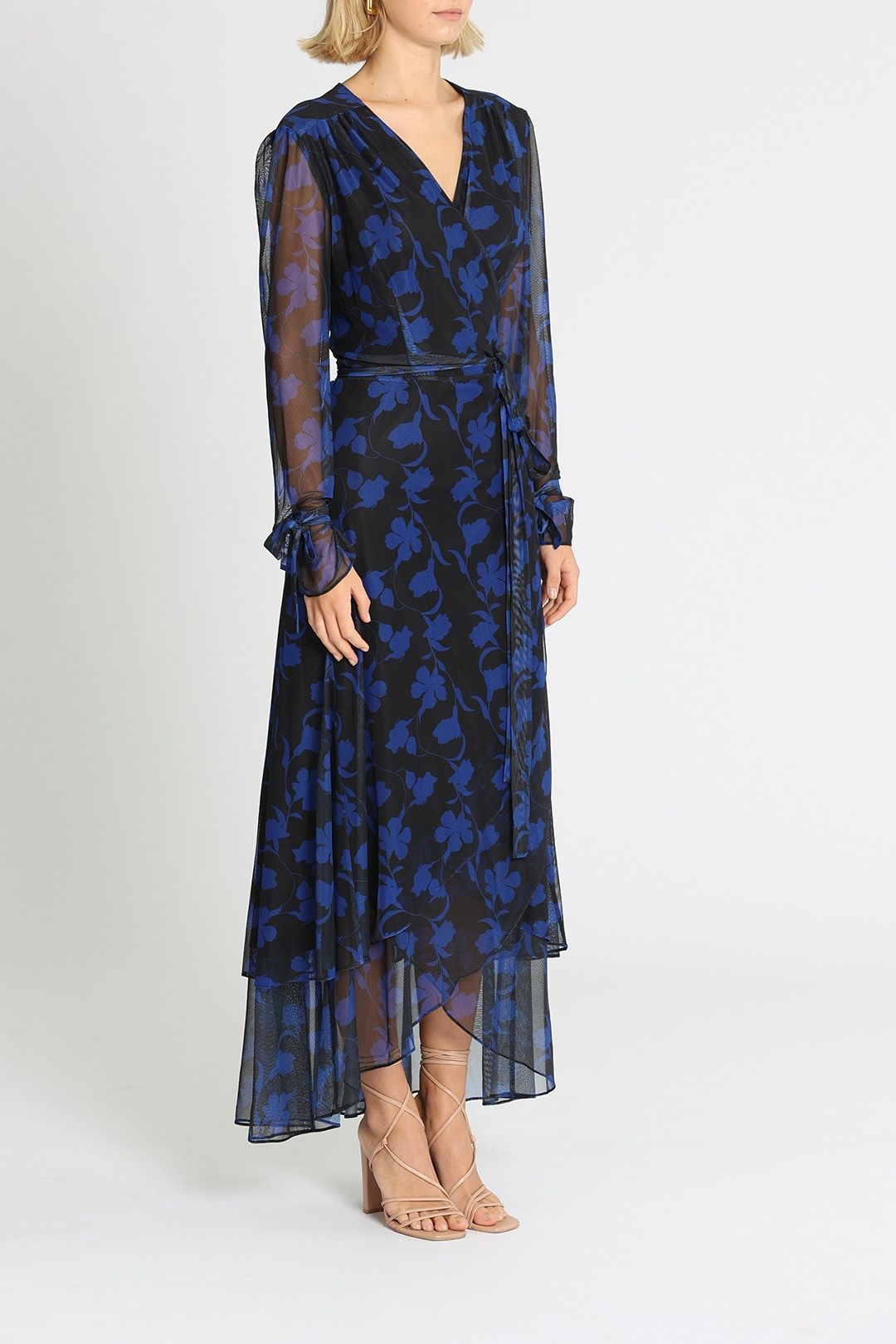 chinese dress ladies Amazon.com: laundry BY SHELLI SEGAL Women's Deep V Neck with Side Cuts Gown,  Eclipse, 12 : Clothing, Shoes & Jewelry