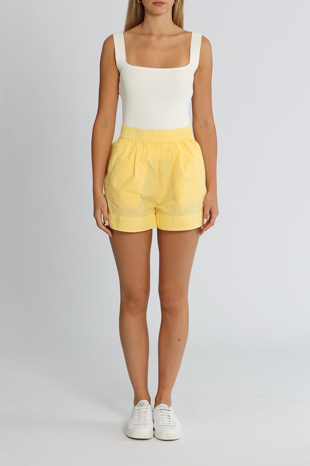 LMND Chiara Shorts Warm Yellow