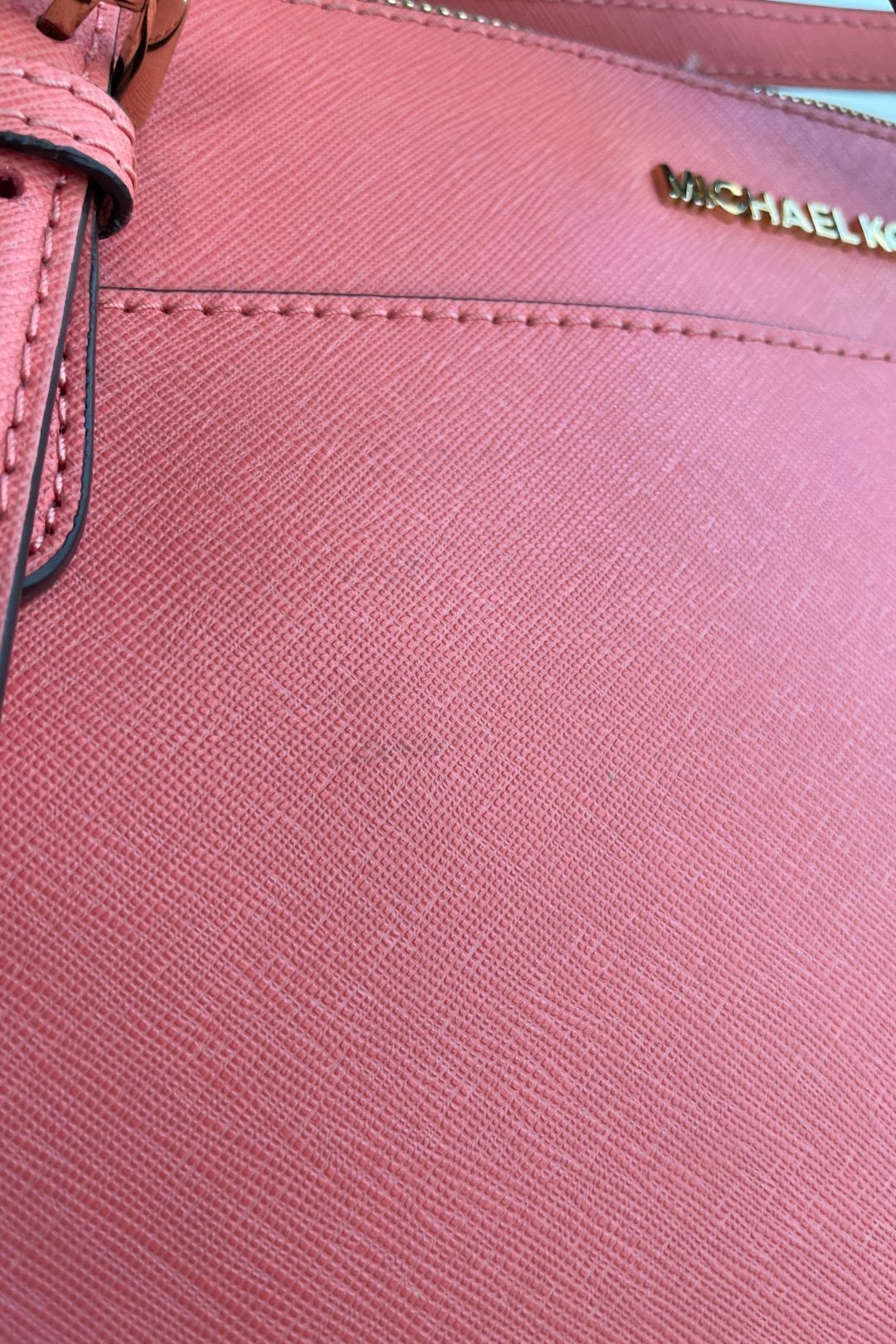 Marilyn Medium Saffiano Leather Tote Bag