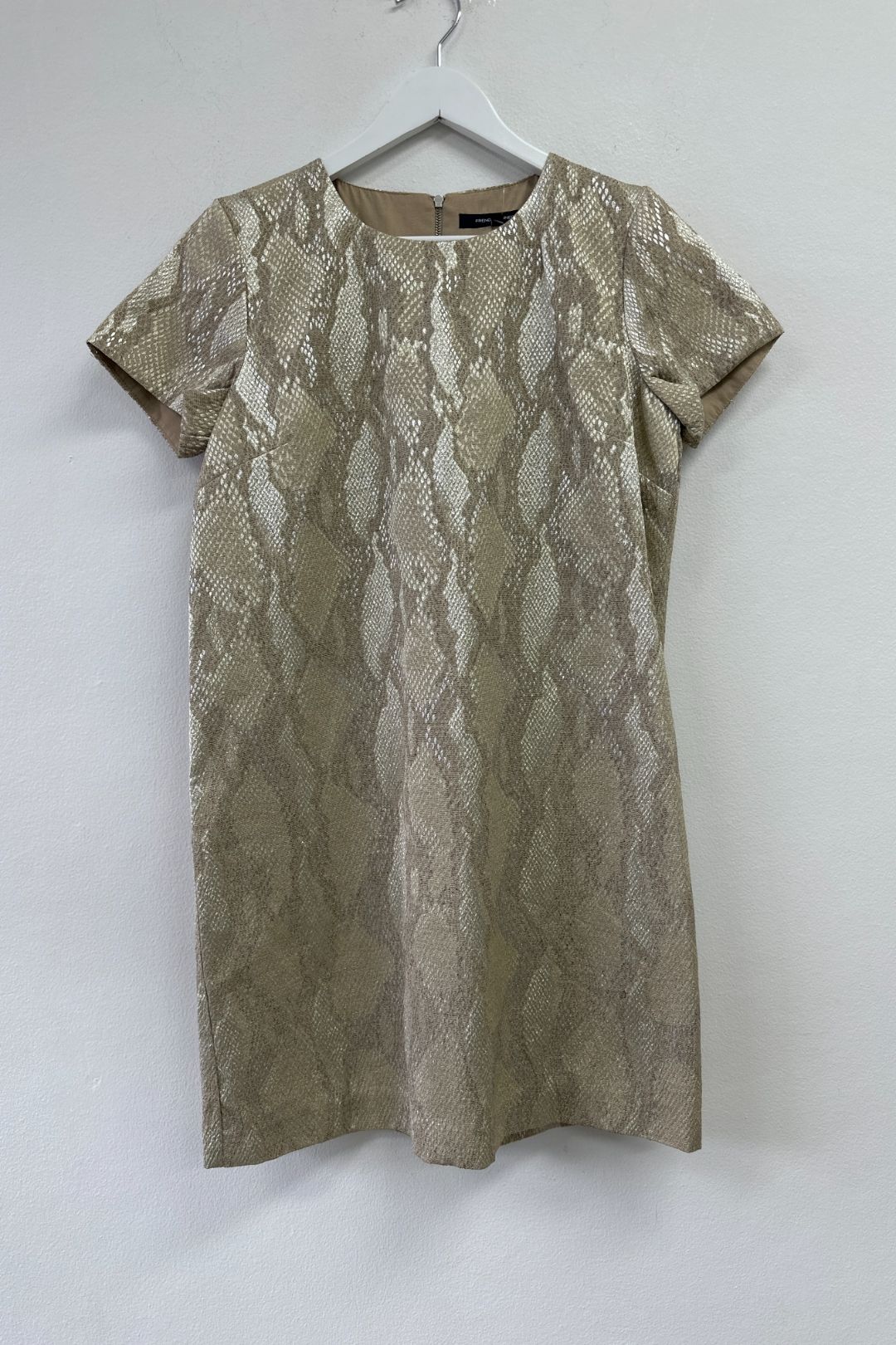 Snake print shift dress online