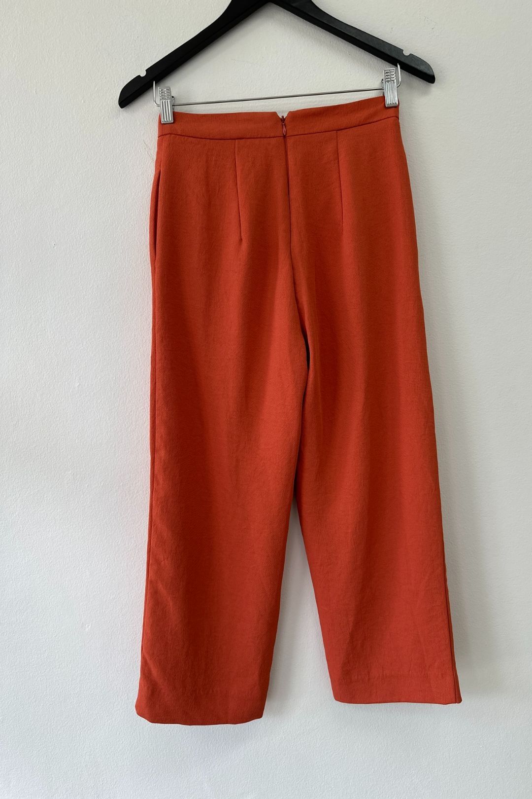 Kookai - Orange 3/4 Oyster Pants