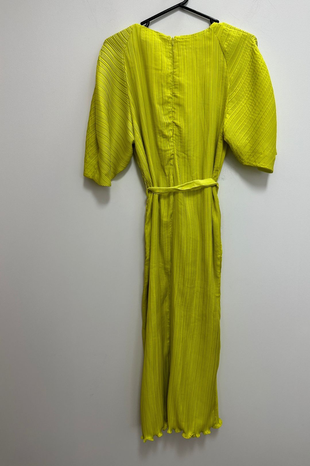 Buy Pleated Yellow Midi Dress | Veronika Maine | GlamCorner