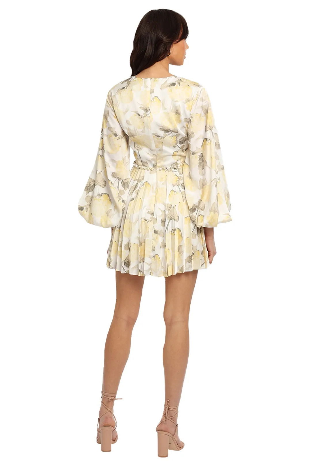 Hire Faris dress for garden parties.