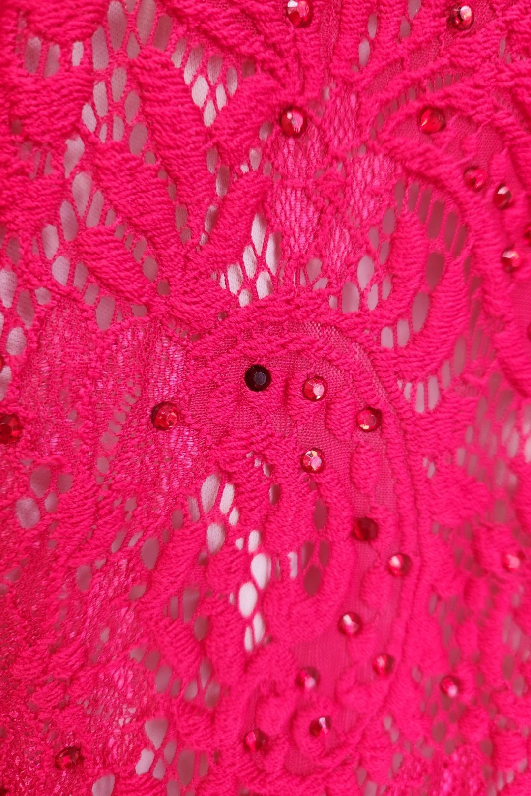 Sassy Boutique - Fitted Red Lace Maxi Dress