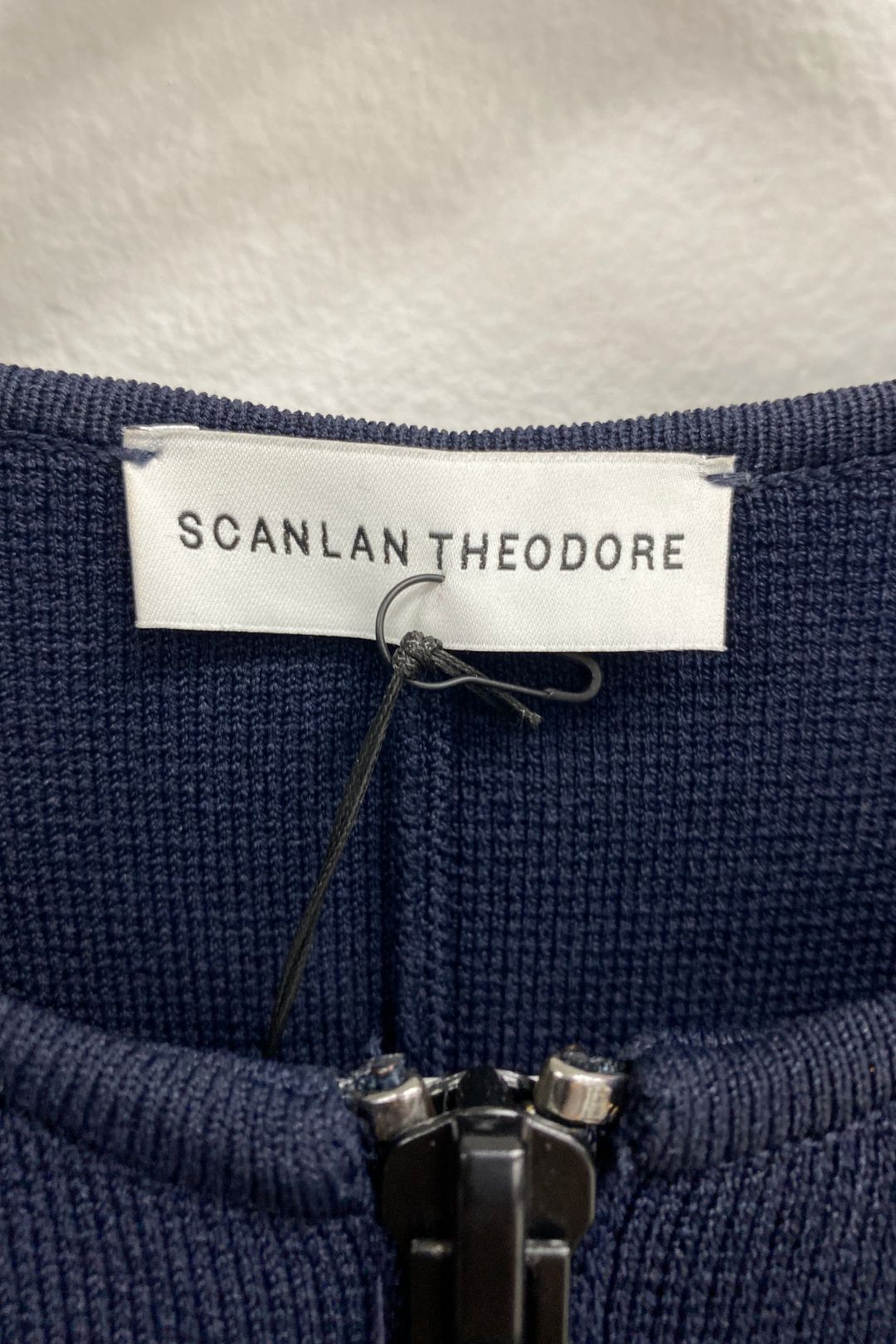 Scanlan Theodore - Crepe Knit Gather Sleeve Dress