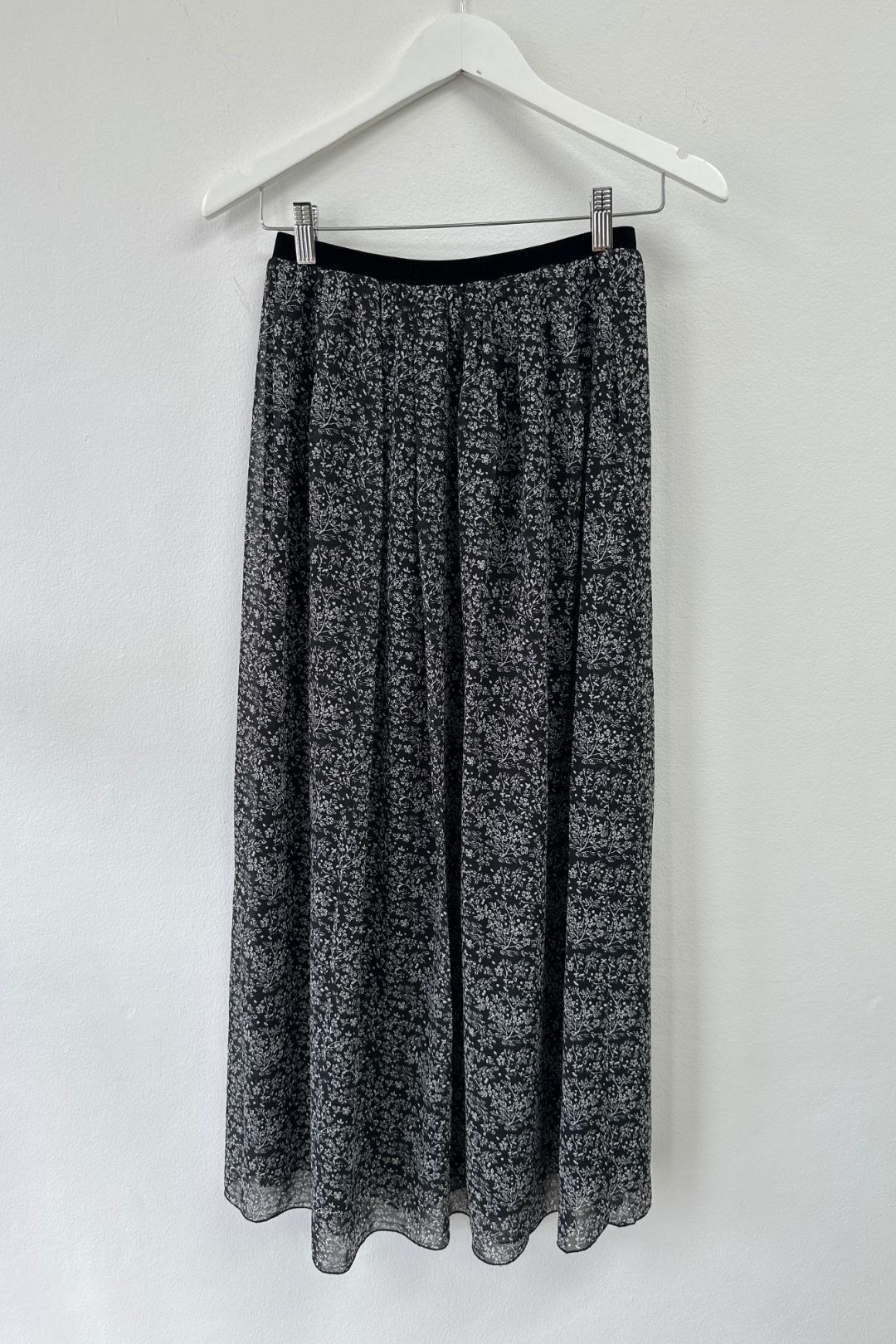 Scotch & Soda - Dark Floral Maxi Skirt