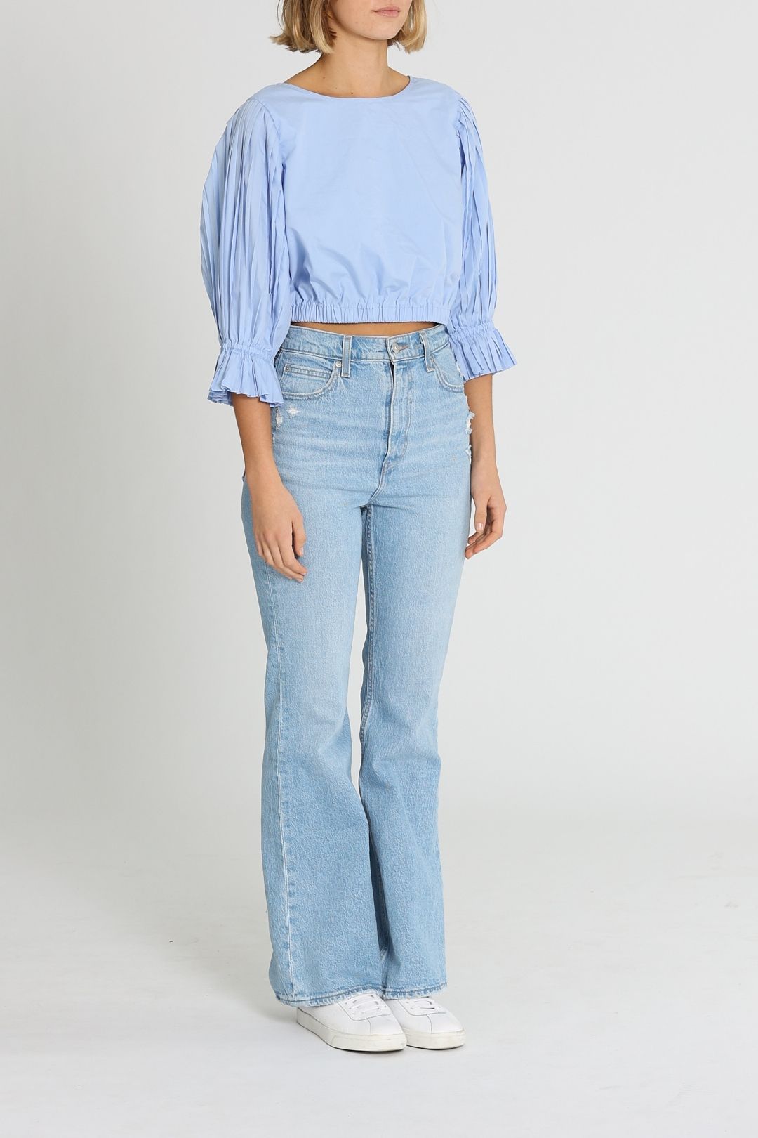 Sovere Focus Pleat Blouse Cropped