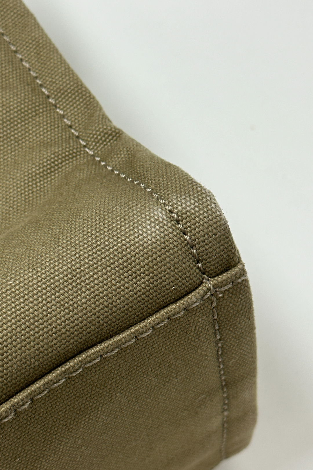 Marc By Marc Jacobs The Canvas Zipped Tote Bag in Slate Green