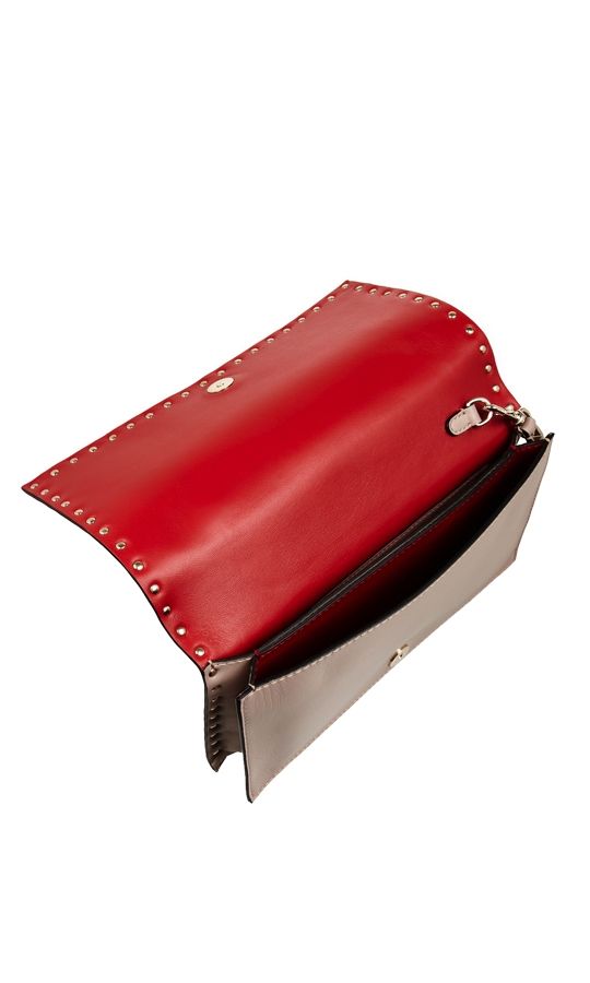 Valentino - Rockstud leather clutch - Blush - Opened