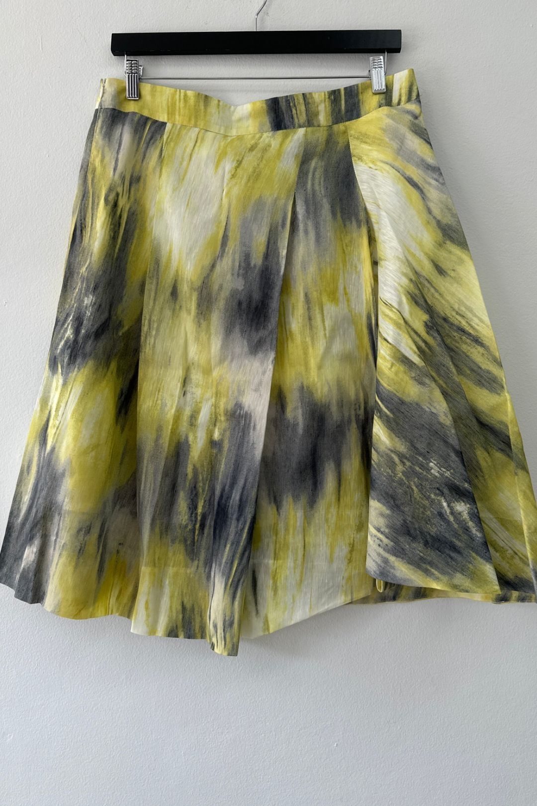 Veronika Maine - Asymmetrical Pleat Skirt