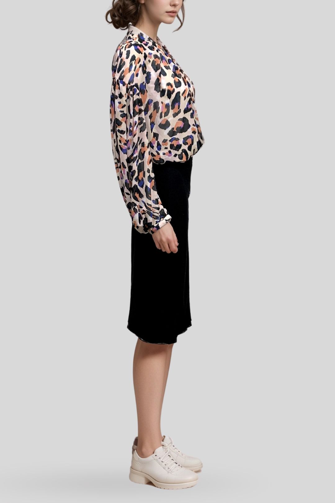 Veronika Maine Long Sleeve Leopard Print Top
