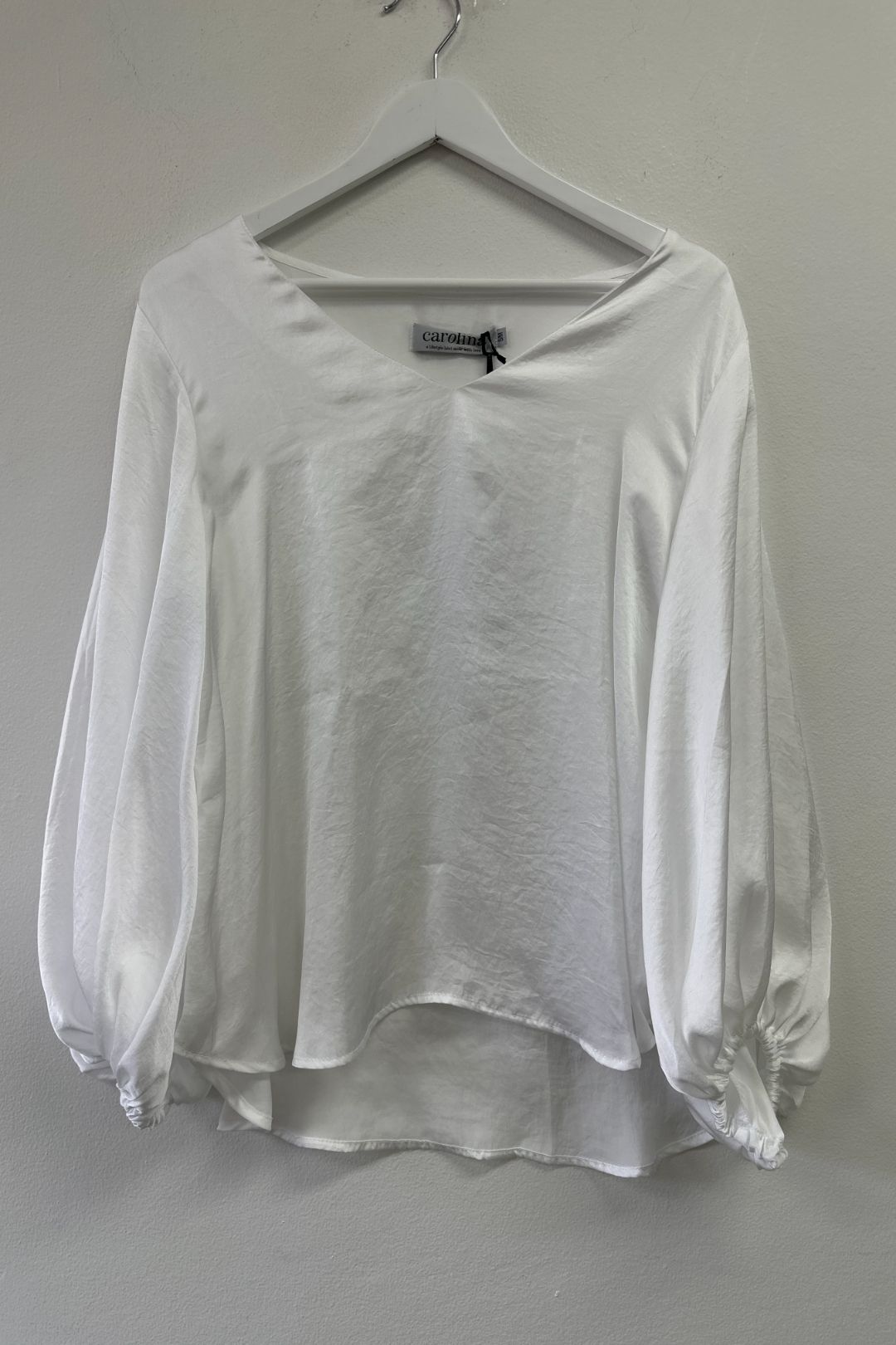 Carolina White Sovana V Neck Long Sleeve Top